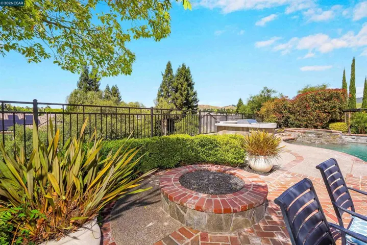 1518 Colchester St, Danville, California 94506