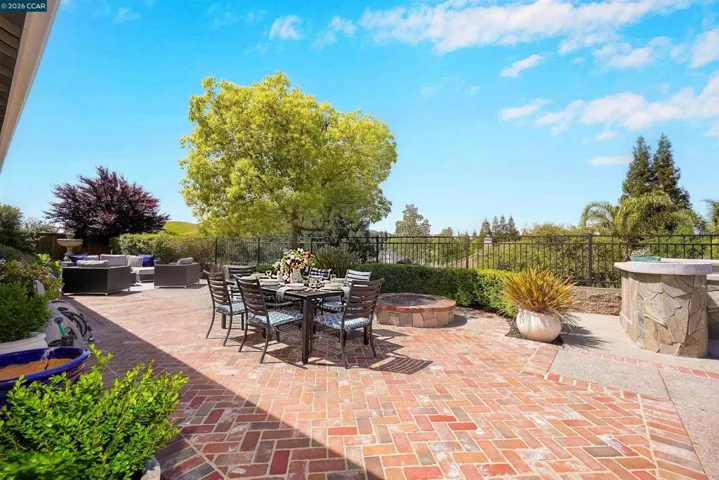 1518 Colchester St, Danville, California 94506