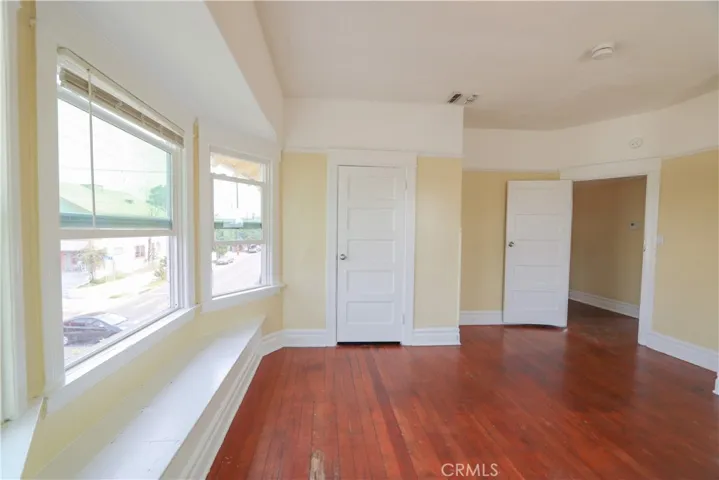 5 Bed / 2 Bath