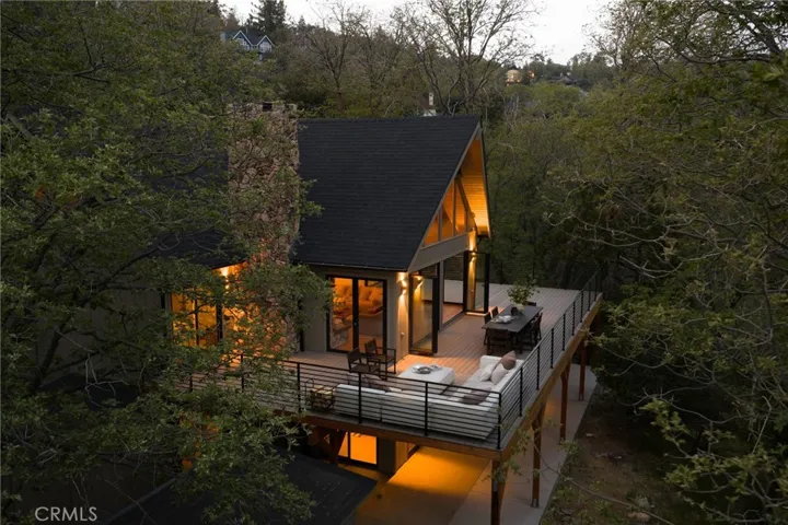27463 Alpen, Lake Arrowhead, California 92352