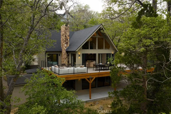 27463 Alpen, Lake Arrowhead, California 92352