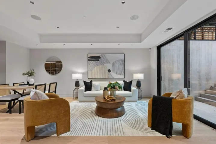 618 Tennyson Avenue, Palo Alto, California 94301