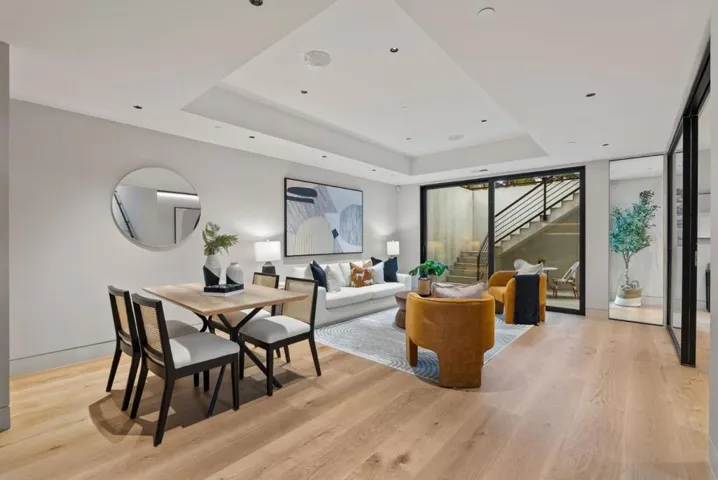 618 Tennyson Avenue, Palo Alto, California 94301