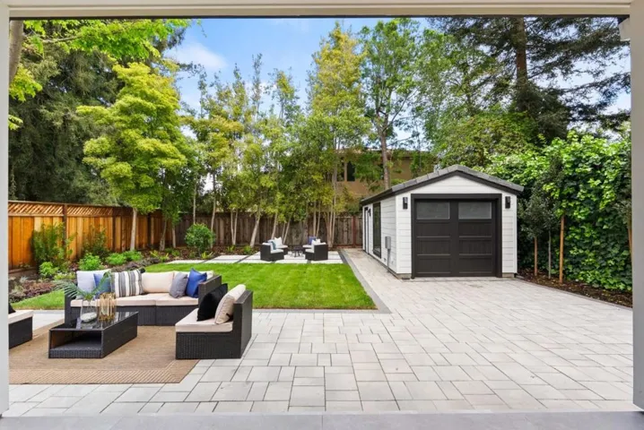 618 Tennyson Avenue, Palo Alto, California 94301