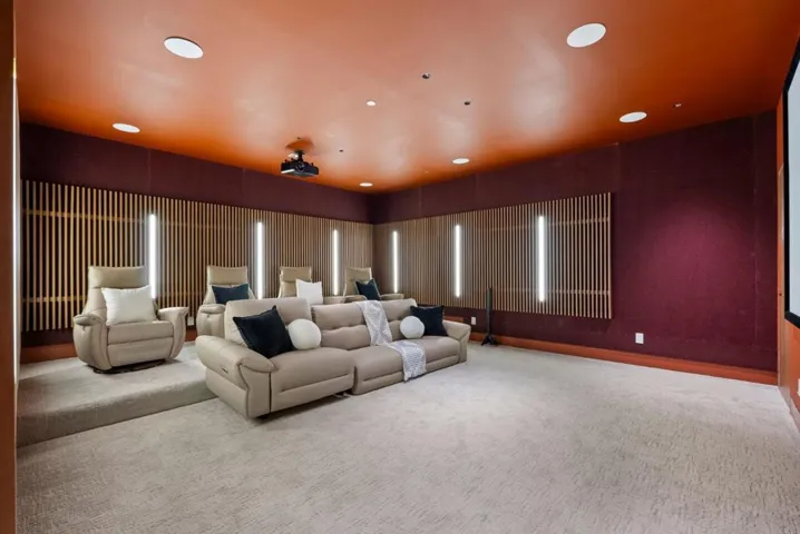 618 Tennyson Avenue, Palo Alto, California 94301