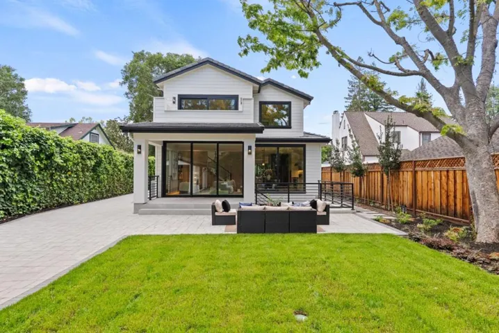 618 Tennyson Avenue, Palo Alto, California 94301