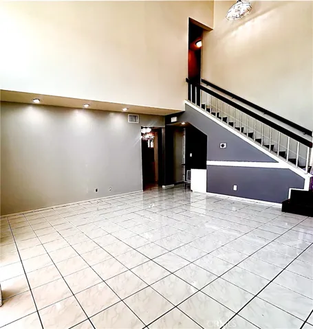 10 Bluff Point Court, Phillips Ranch, California 91766