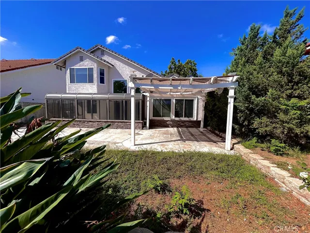 10 Bluff Point Court, Phillips Ranch, California 91766