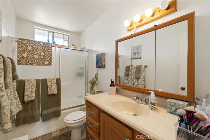 3711 Lemon, Long Beach, California 90807