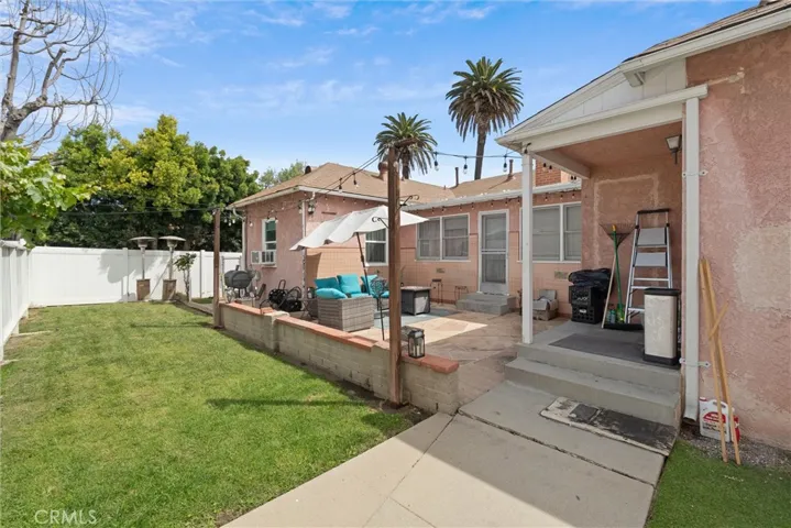 3711 Lemon, Long Beach, California 90807
