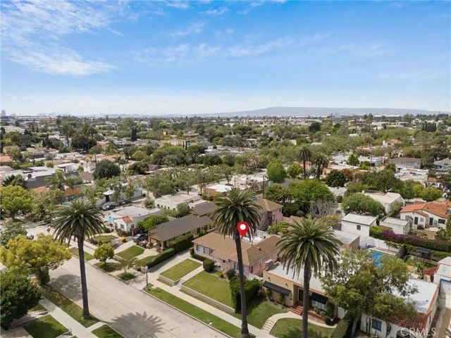 3711 Lemon, Long Beach, California 90807