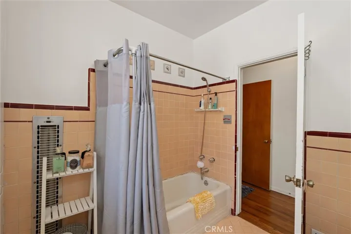 3711 Lemon, Long Beach, California 90807