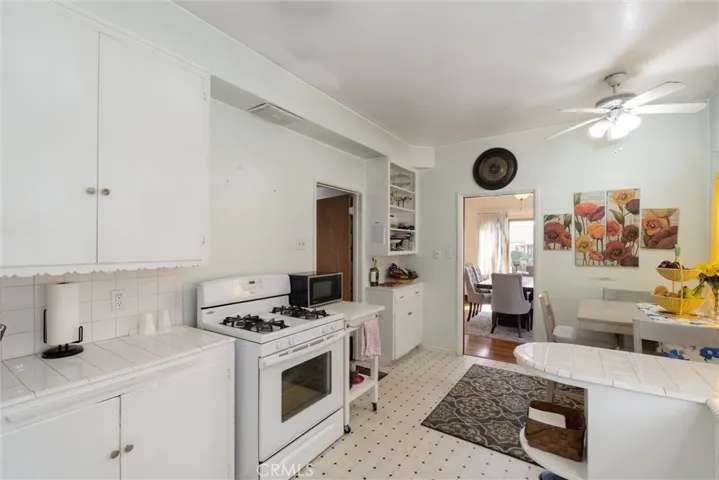 3711 Lemon, Long Beach, California 90807