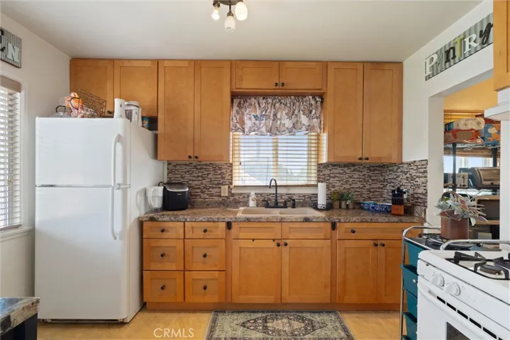 3711 Lemon, Long Beach, California 90807