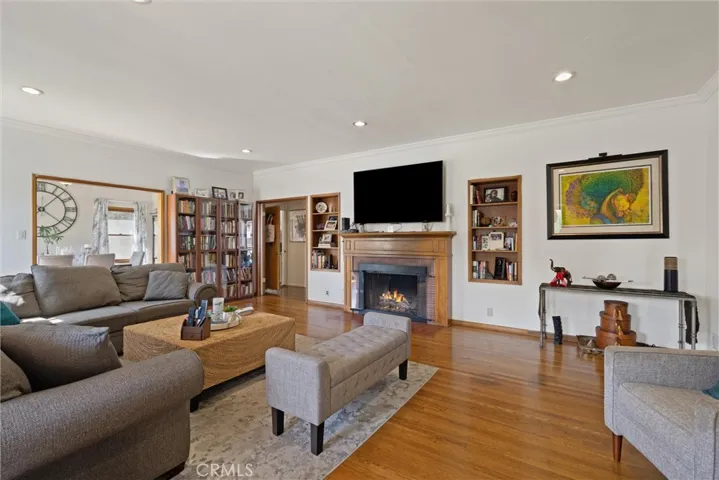 Primary Residence- Front 3/2 plus bonus den