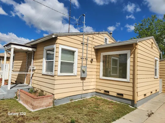 Lemon Grove side front