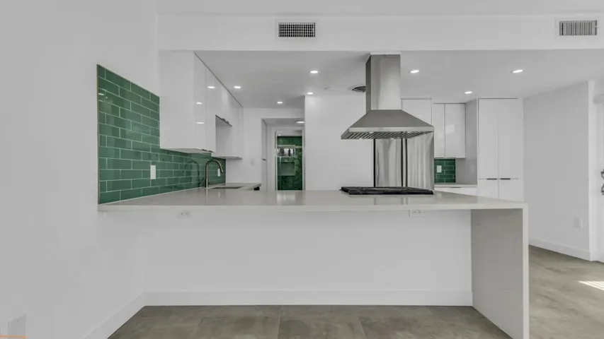 05-Were Focused 22447 E Tahquitz Canyon