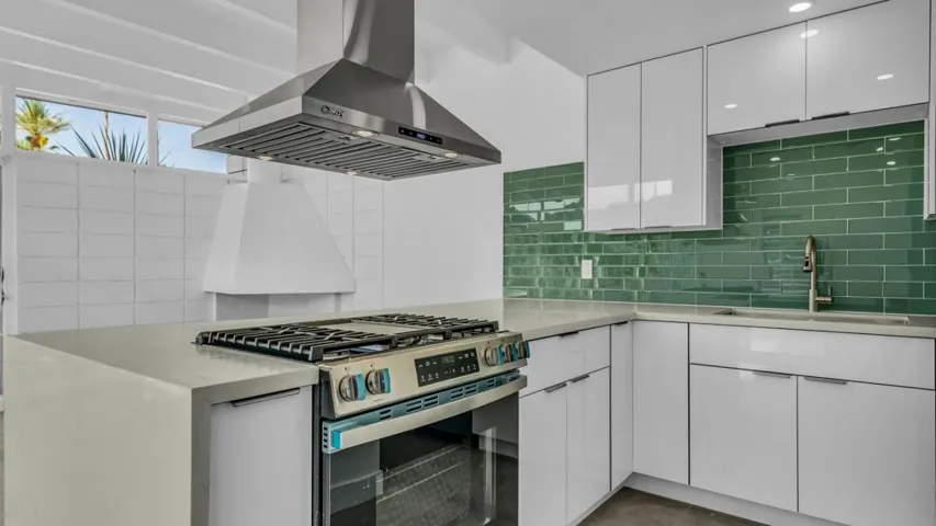 08-Were Focused 22447 E Tahquitz Canyon