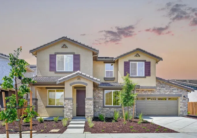 190 Golden Gate Lane, Vacaville, California 95687