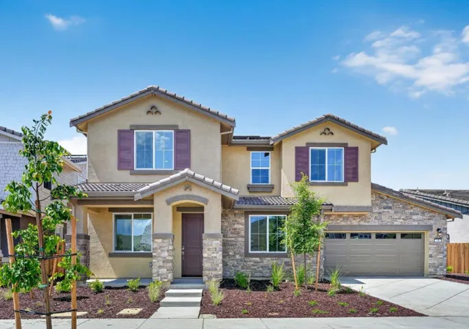 190 Golden Gate Lane, Vacaville, California 95687