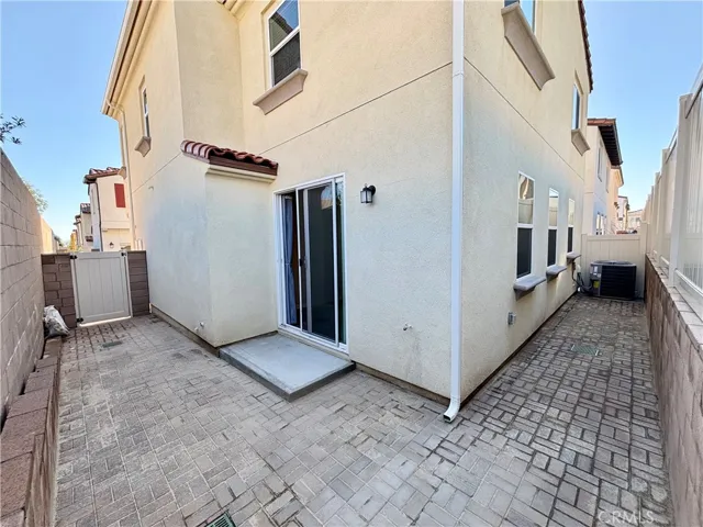 466 Meyer, Upland, California 91786