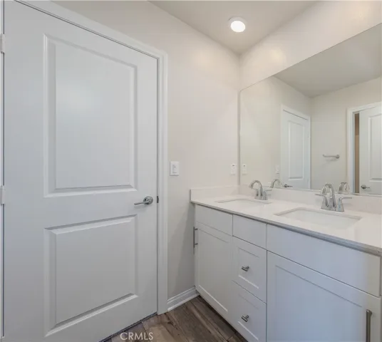 466 Meyer, Upland, California 91786
