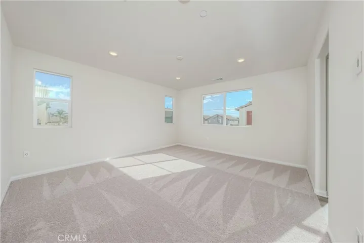 466 Meyer, Upland, California 91786