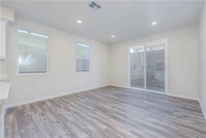 466 Meyer, Upland, California 91786