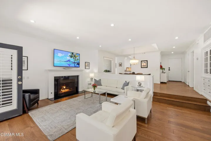 1133 Ninth St Santa Monica #102