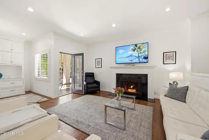 1133 Ninth St Santa Monica #102