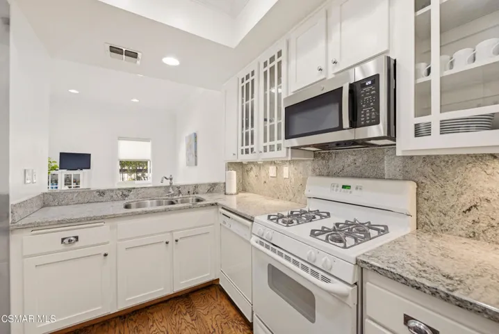 1133 Ninth St Santa Monica #102