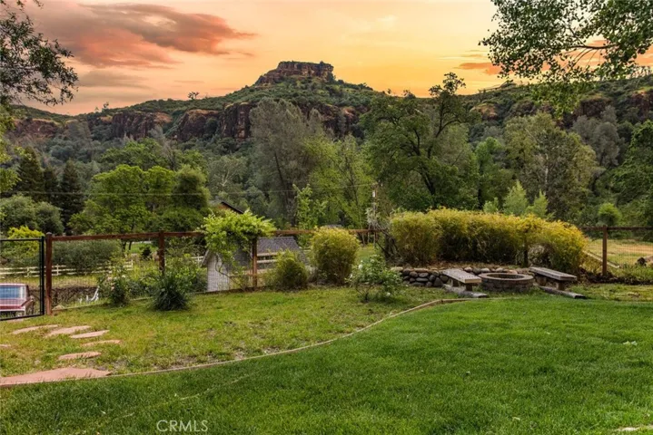 Fire pit area overlooking Castle Rock
