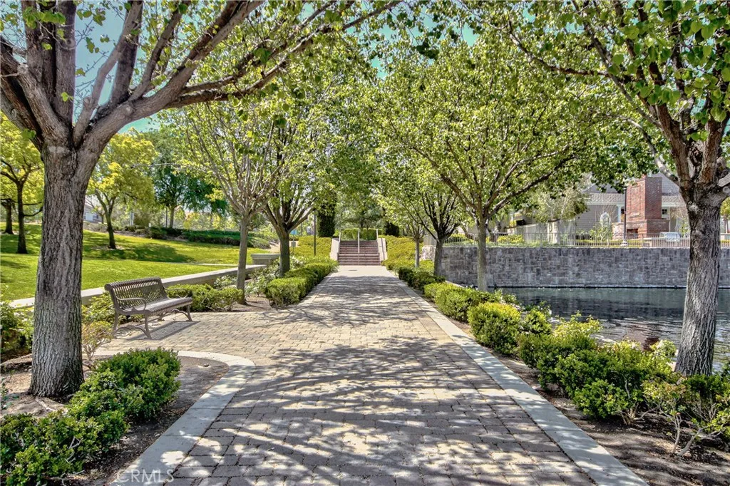 Harveston Walking Trails