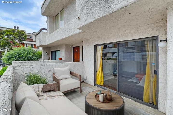 2680 Lake #8 - STAGED DOWNSTAIRS PATIO A