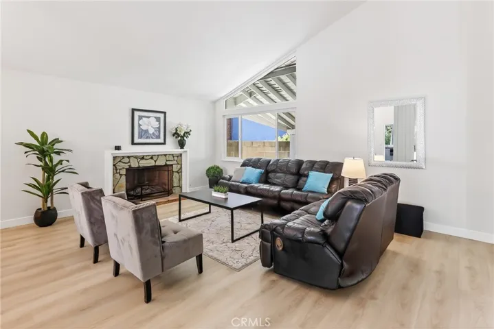 1630 1630 Salmon River, Placentia, California 92870