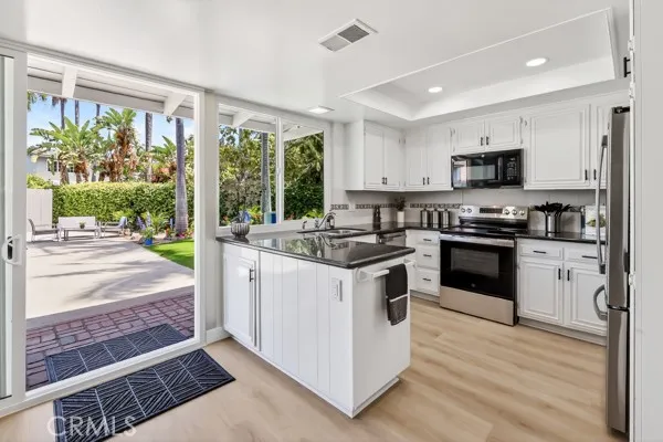 1630 1630 Salmon River, Placentia, California 92870