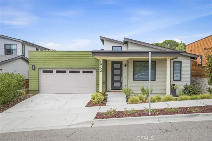 1252 Noveno, San Luis Obispo, California 93401