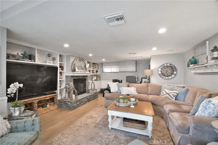 1813 Manzanita Lane, Manhattan Beach, California 90266