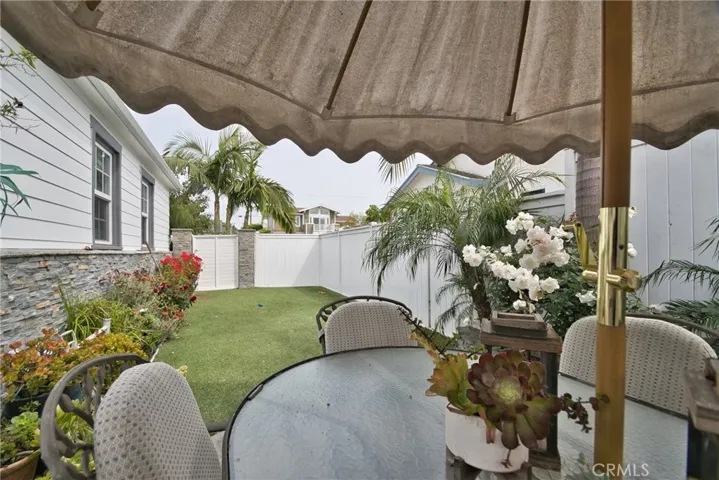 1813 Manzanita Lane, Manhattan Beach, California 90266