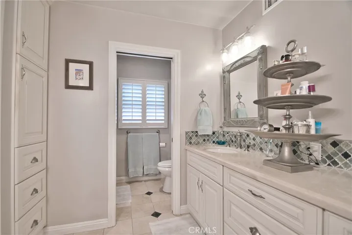 1813 Manzanita Lane, Manhattan Beach, California 90266