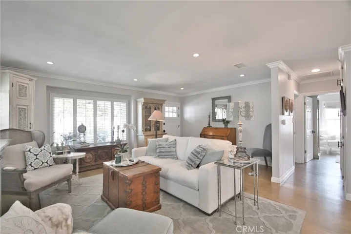 1813 Manzanita Lane, Manhattan Beach, California 90266