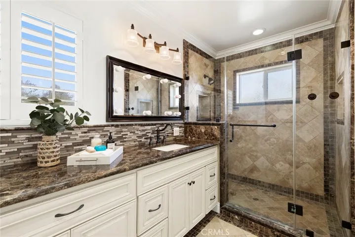 Left Bedroom Bathroom