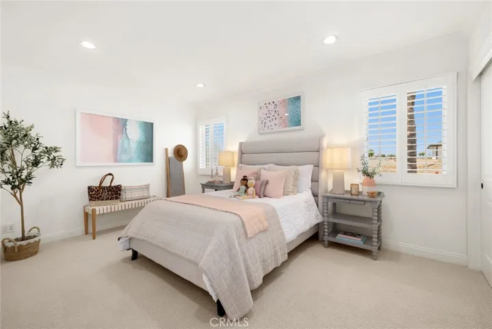 Middle Bedroom Hallway