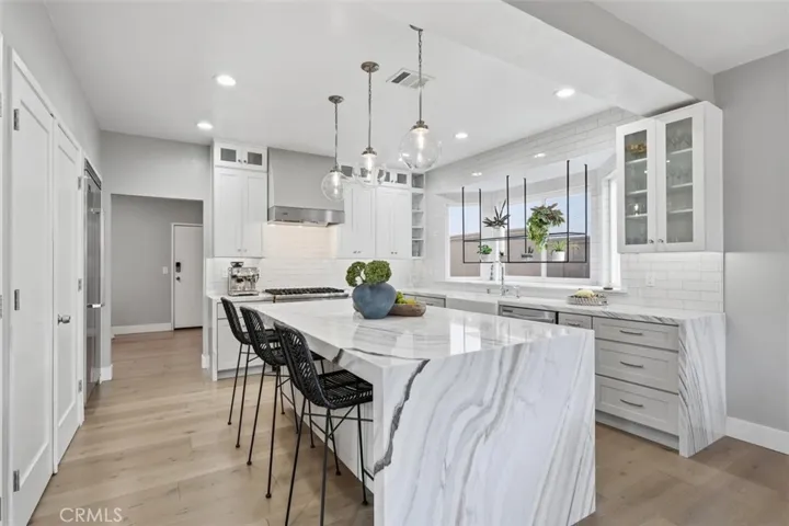 2220 Clark Ln #b, Redondo Beach, California 90278