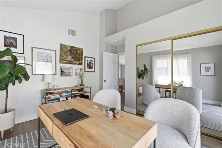 2220 Clark Ln #b, Redondo Beach, California 90278