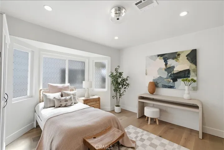 2220 Clark Ln #b, Redondo Beach, California 90278