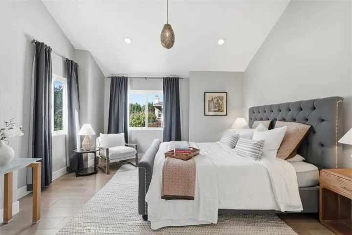 2220 Clark Ln #b, Redondo Beach, California 90278