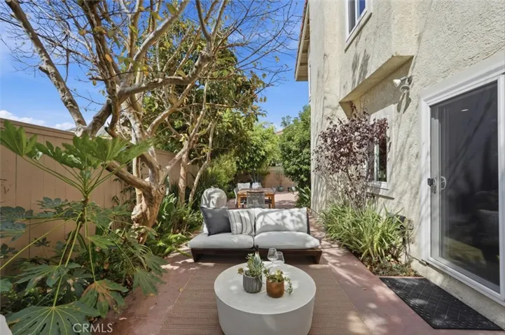 2220 Clark Ln #b, Redondo Beach, California 90278
