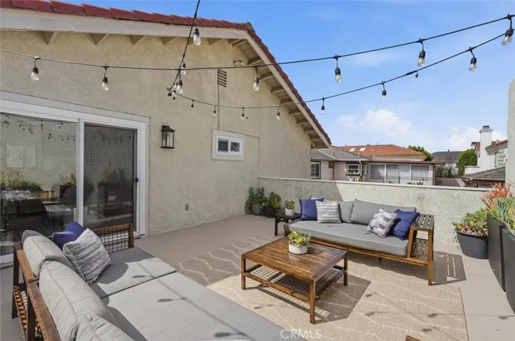 2220 Clark Ln #b, Redondo Beach, California 90278