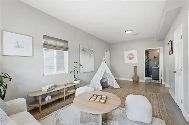 2220 Clark Ln #b, Redondo Beach, California 90278